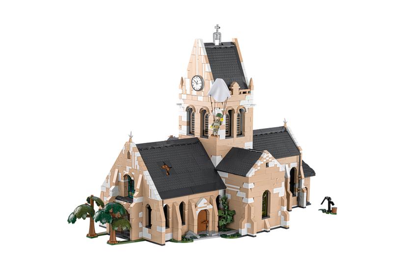 COBI Sainte-Mère-Église Church