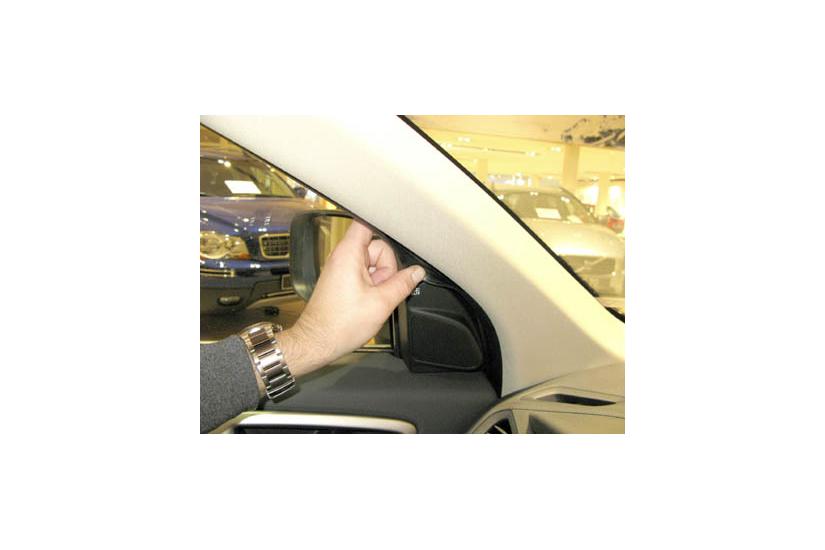 Brodit ProClip Left mount - montering för mobiltelefon