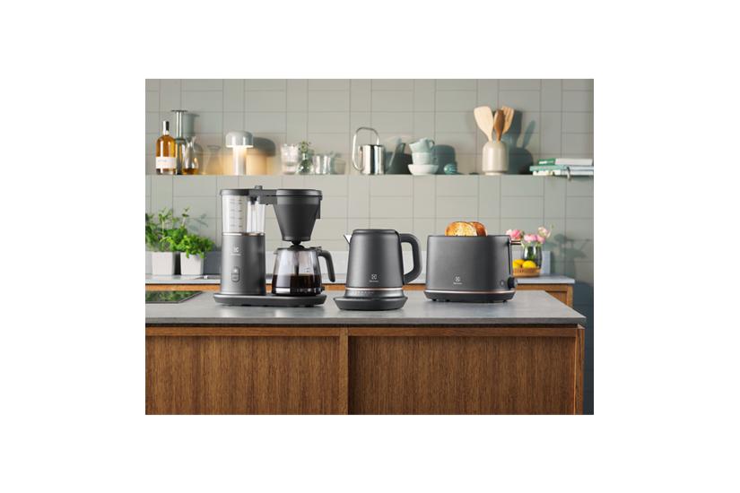 Electrolux E7K16BP elkedel 1,7 L 2400 W Sort, Kobberfarve