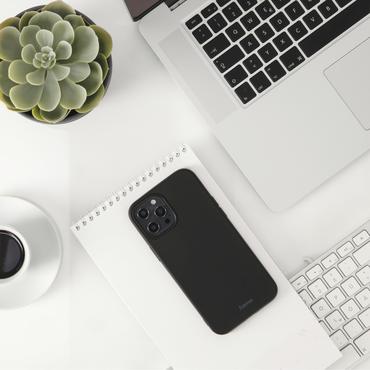 Cover MagCase finest     sense Iphone 14 black