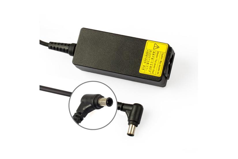 CoreParts - strømforsyningsadapter