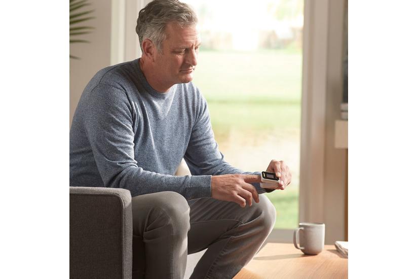 Braun YK-81CEU pulsoximeter Sort, Rustfrit st&aring;l