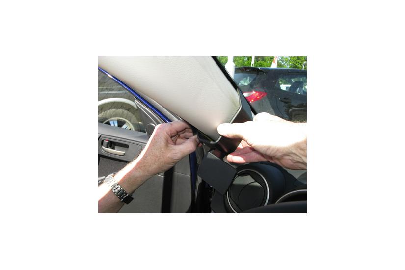 Brodit ProClip Left mount - beslag til montering