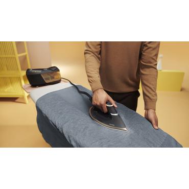 Philips PerfectCare 6000 Series PSG6064 - dampstrygejern - såleplade: SteamGlide Advanced