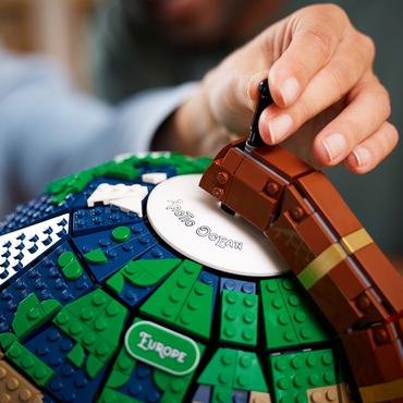 LEGO Ideas Globus (21332)