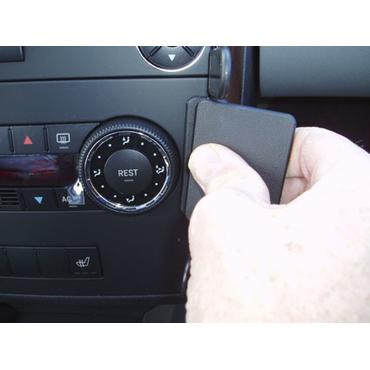 Brodit ProClip Angled mount - montering för mobiltelefon