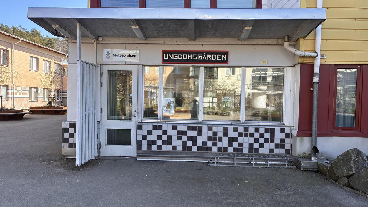 Mötesplatsens utsida