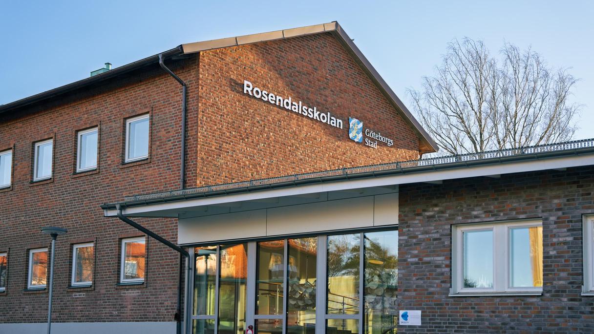 Entrén Rosendalsskolan