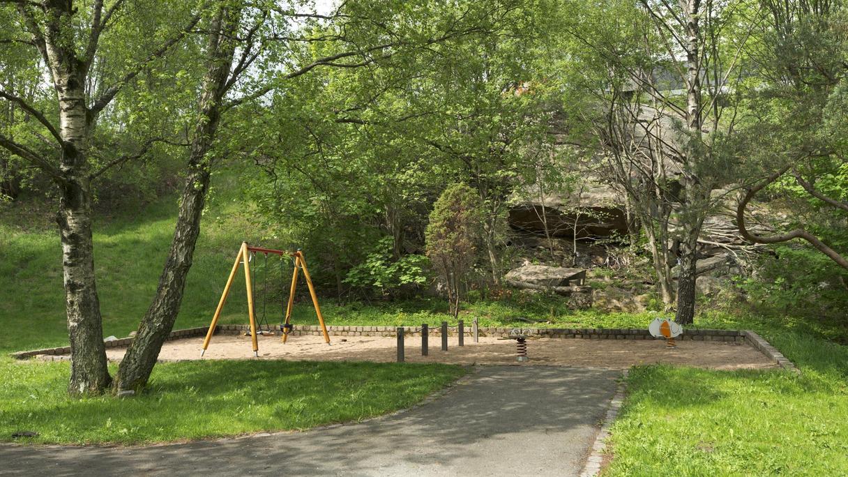 Södra Fjädermolnsgatan – Lekplats in Göteborg