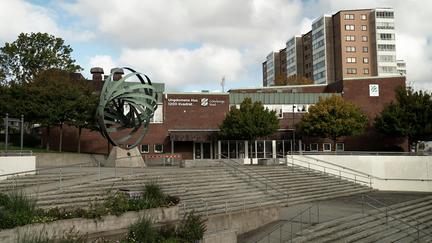 Ungdomens hus 1200 kvadrat ligger strax nedanför Frölunda kulturhus.
