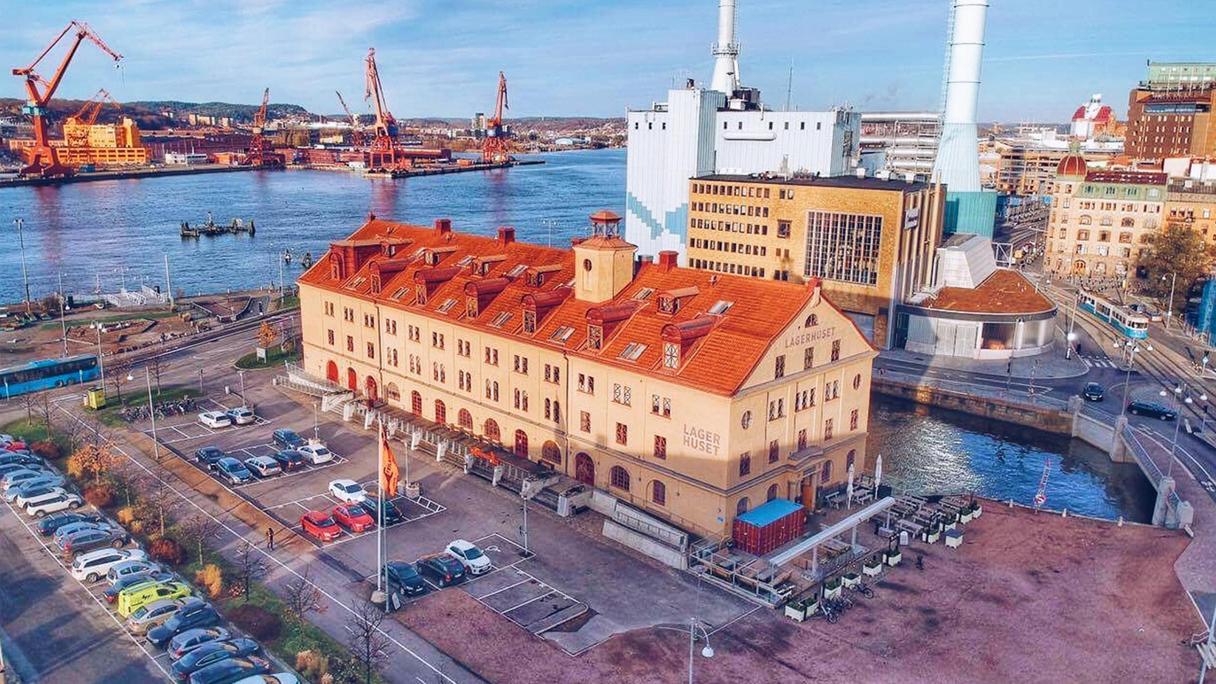 Bild på Lagerhuset vid Heurlins plats 1.