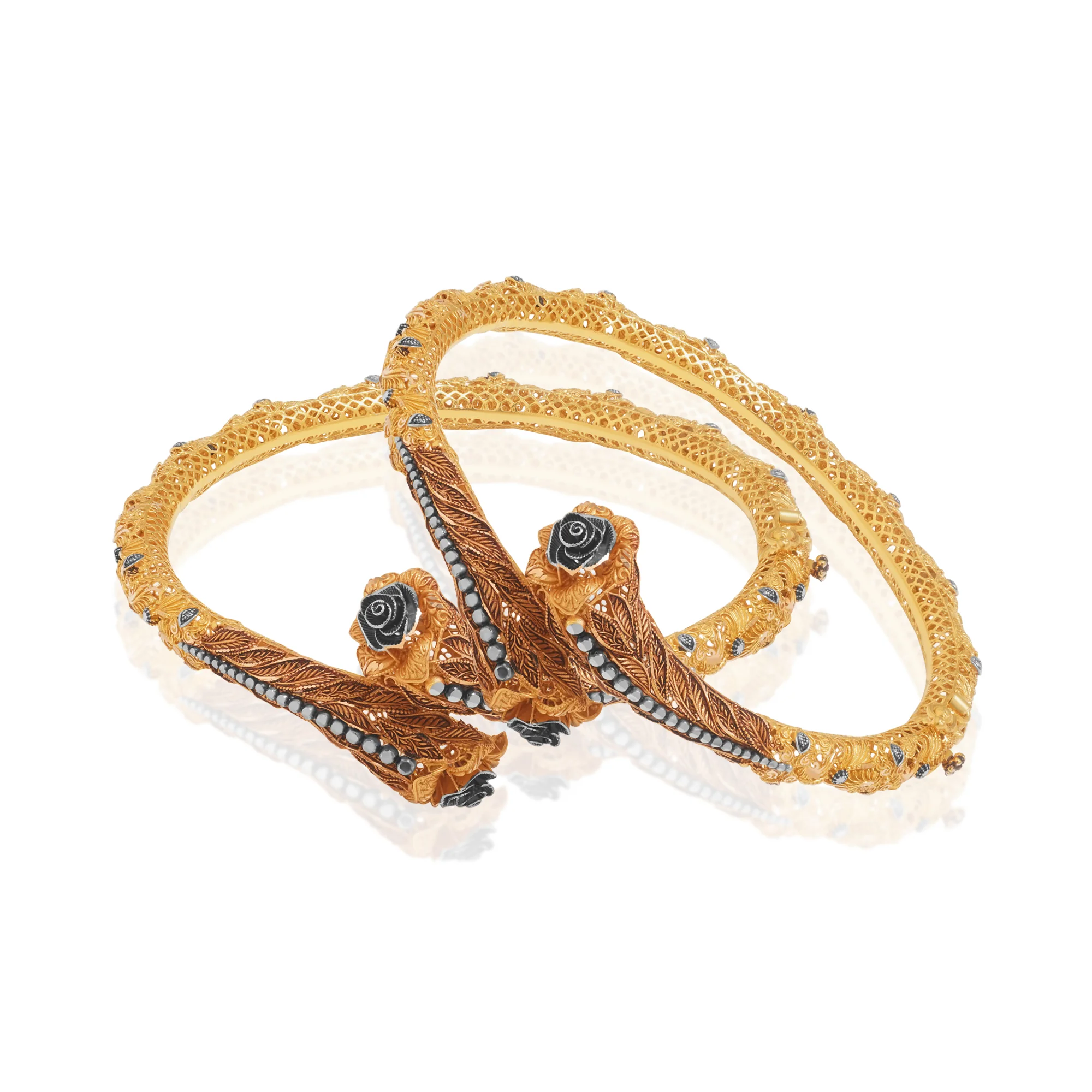 KP00539%201 Kara Pair in 21K Gold