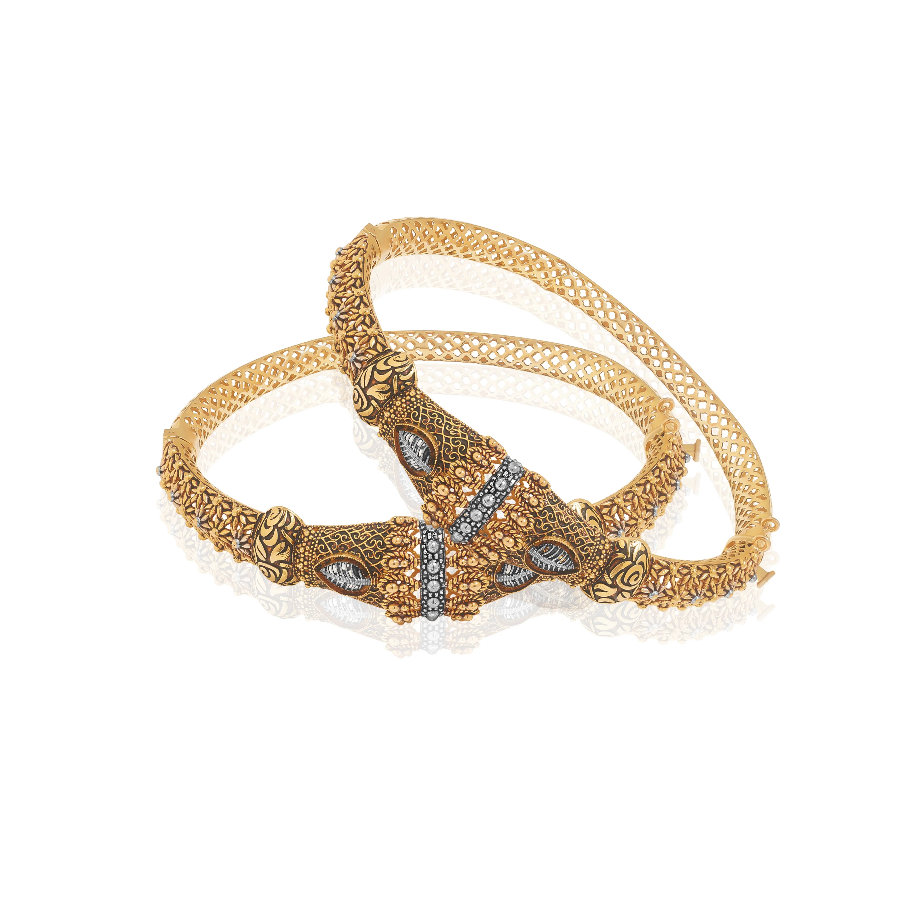 KP00547%201 Kara Pair in 21K Gold