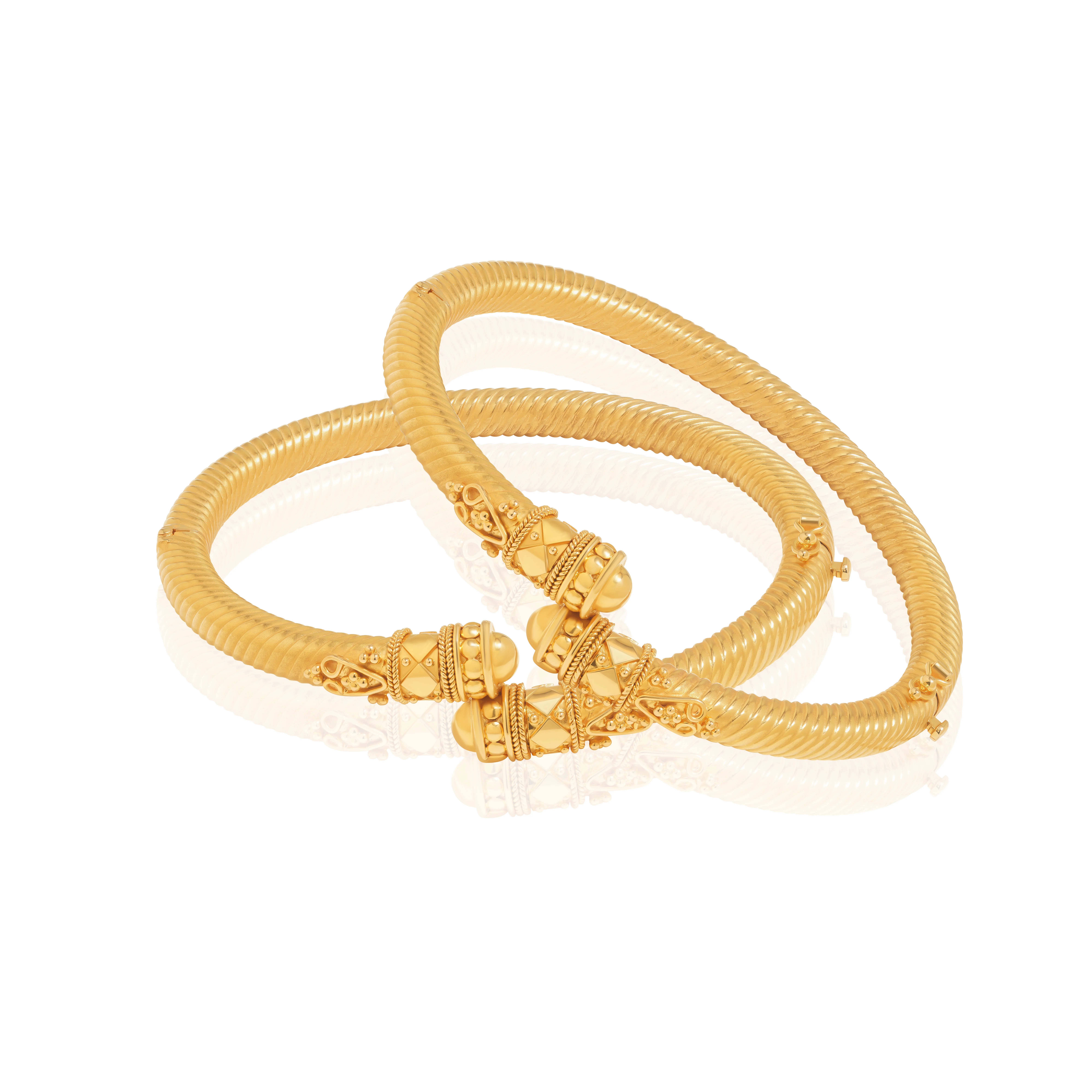 KP00552%201 Kara Pair in 22K Gold