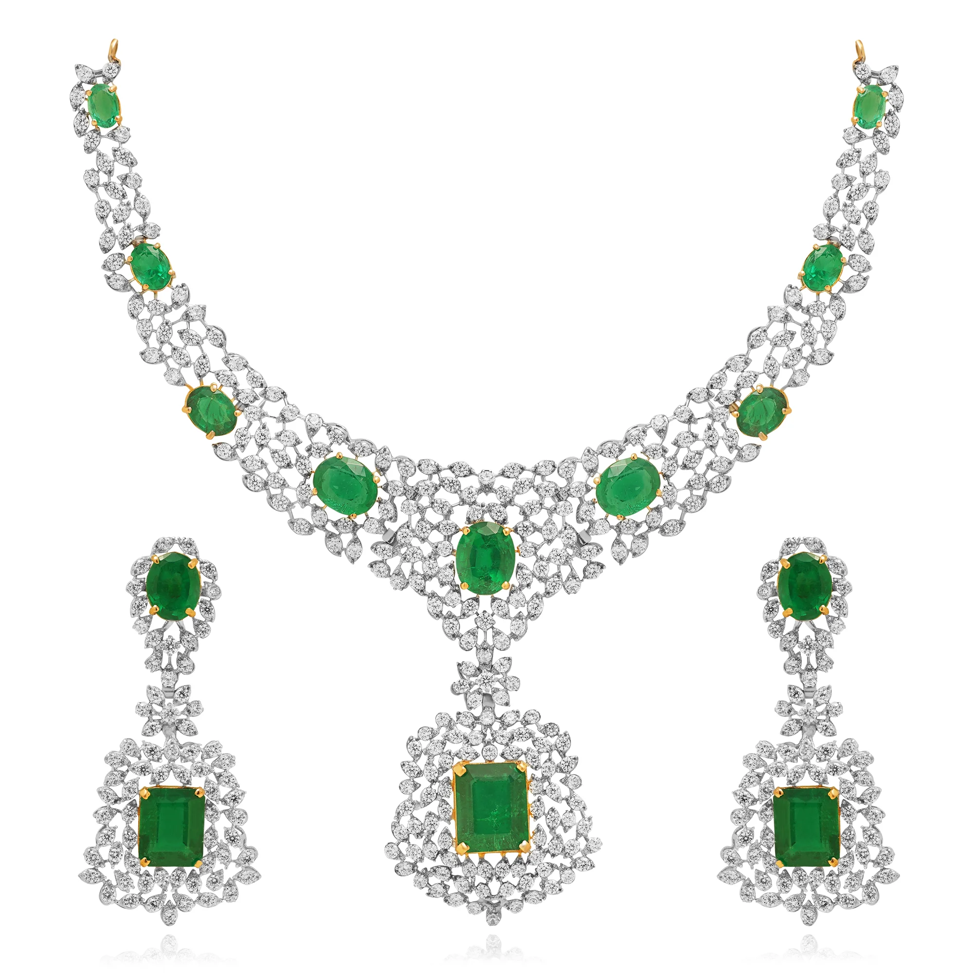 NS00162%201 Collar Necklace in 21K Gold