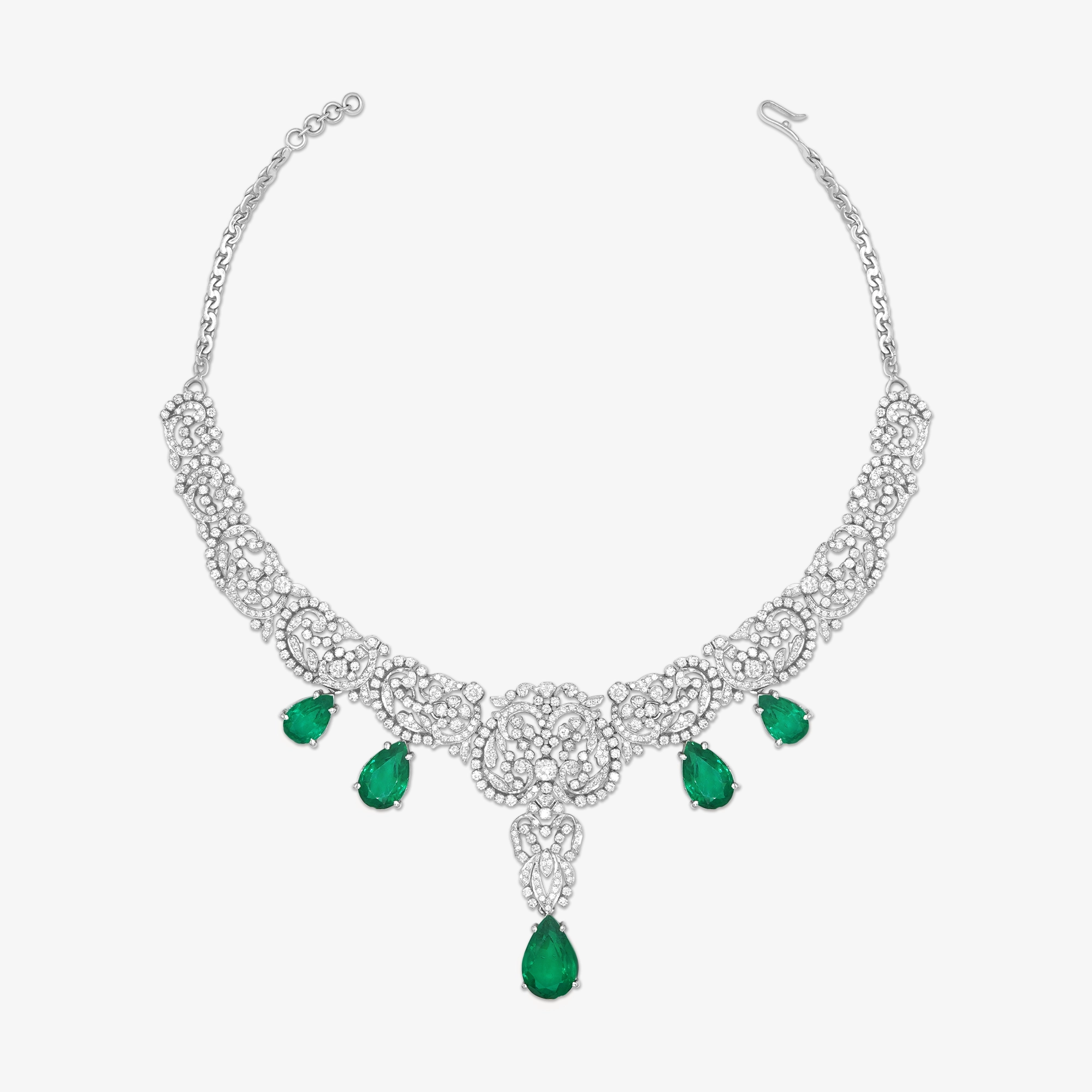 NS00206 1 Princess Necklace in 21K Gold with 28 Carat Diamonds