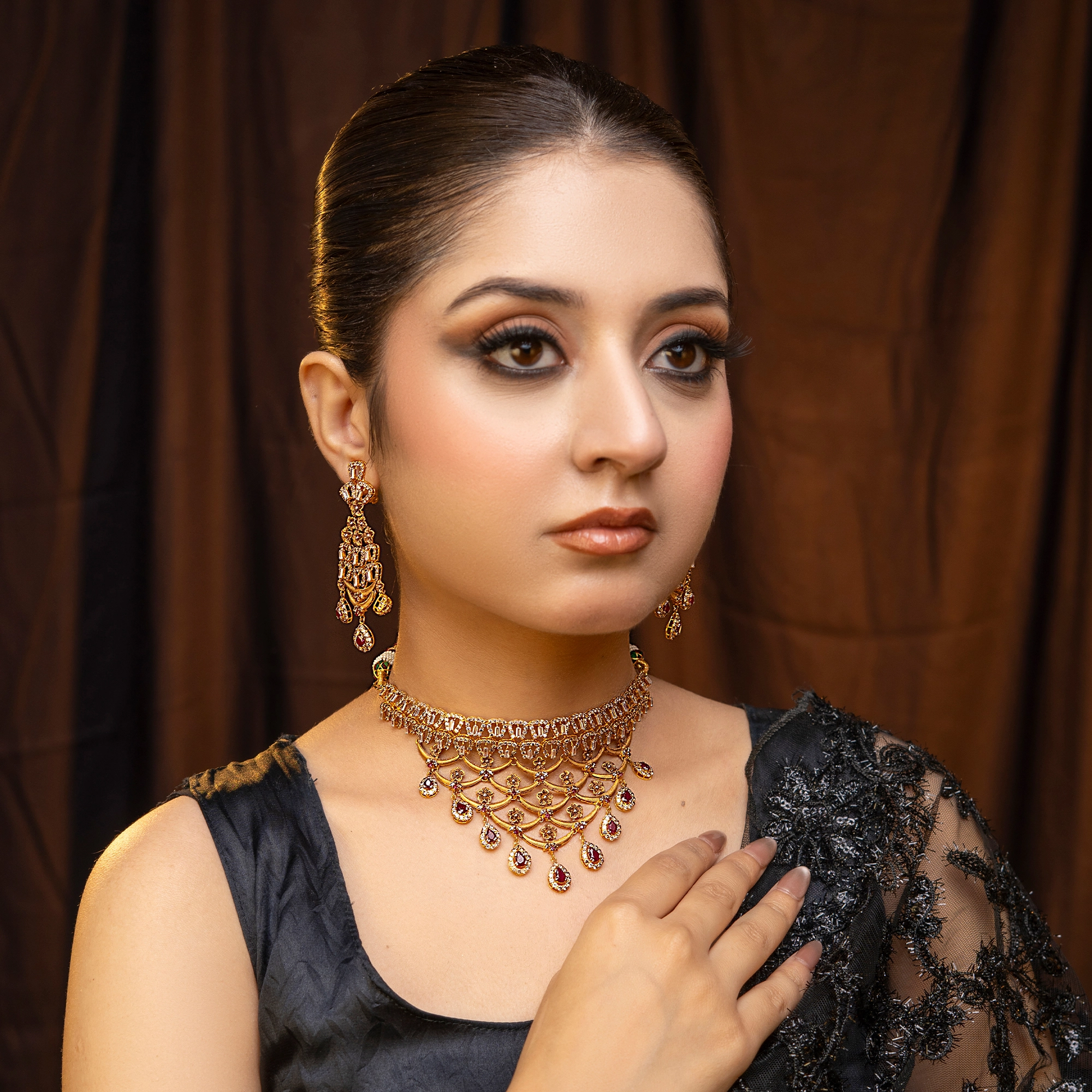 NS00745 Choker Necklace in 21K Gold