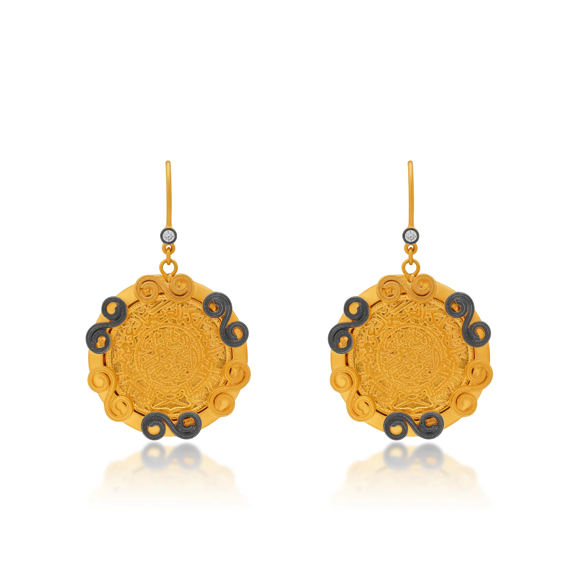 TP02245%201 Dangle earrings in 21K Gold