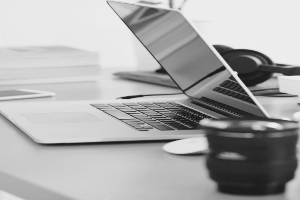 Whether you're a company searching for great talent or a professional ready for your next big step, Sixteen helps you connect faster and smarter.
