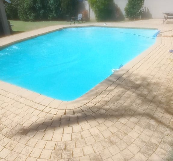 Pool Cleaning