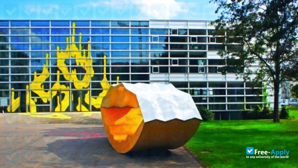 Stuttgart State Academy of Art and Design - Free-Apply.com