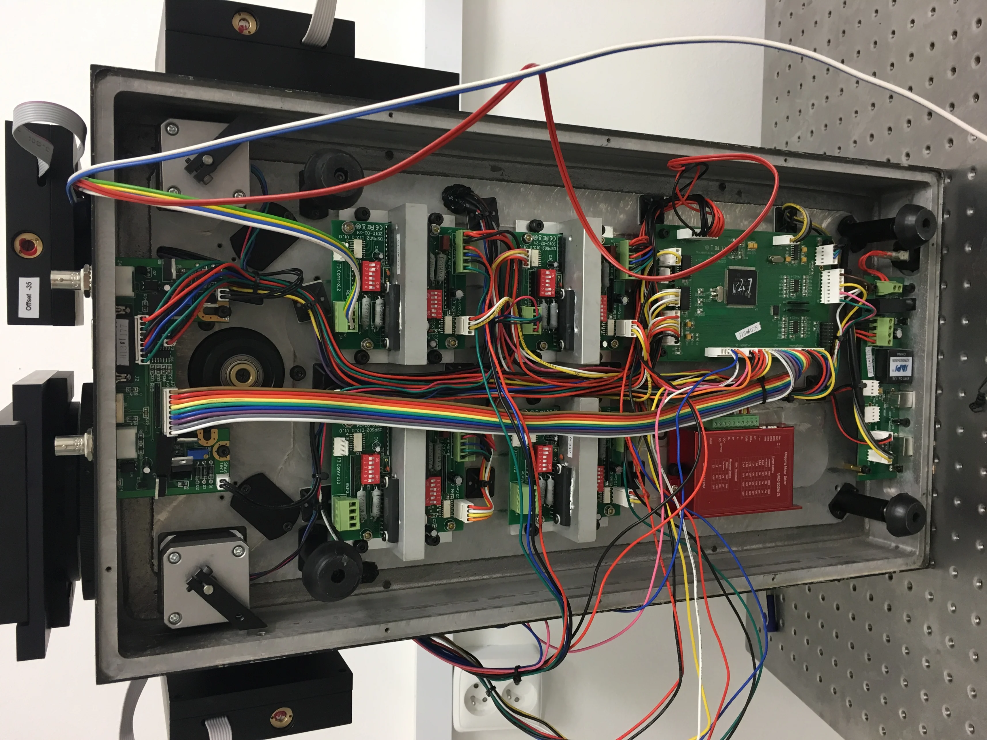 Jupiter Electronics - electronics closeup