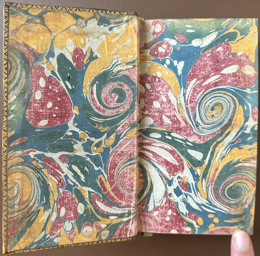 Marmuruoto popieriaus priešlapiai