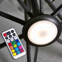 Oświetlenie LED do parasoli ogrodowych PLATINUM czarny