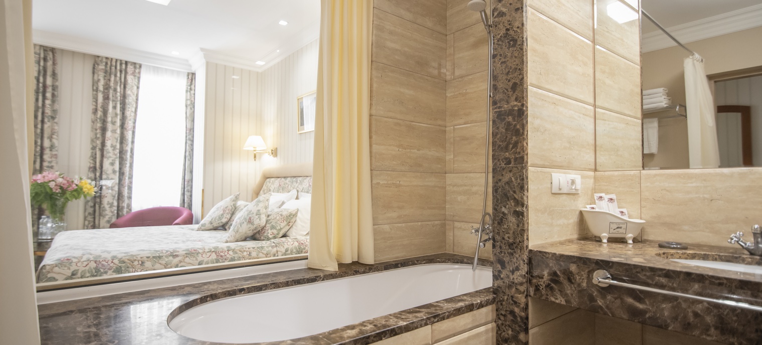 Superior. 4