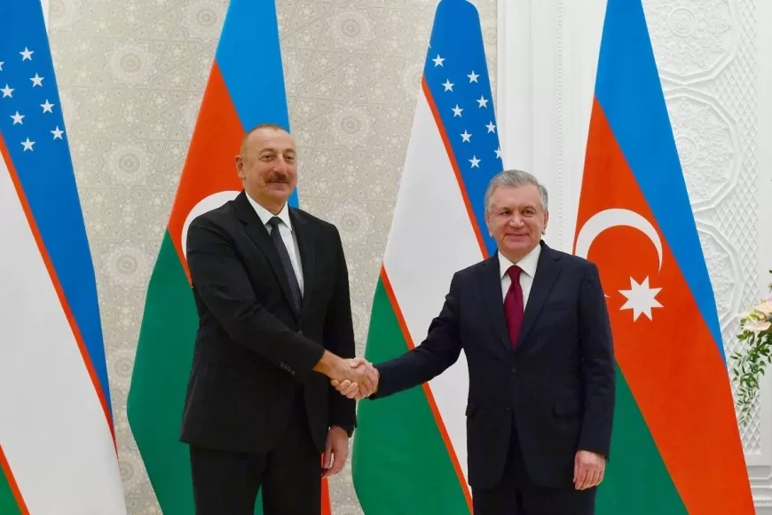 Mirziyoyev İlham Əliyevə zəng edib, İranın Azərbaycana hücumunu qınayıb
