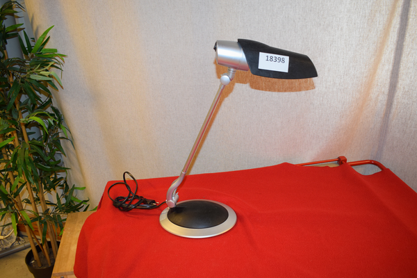 18398 Bordslampa