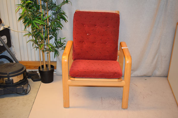 18301 Fåtölj