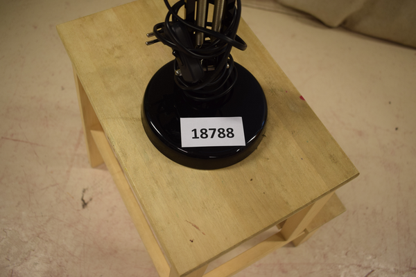 18788 Skrivbordslampa