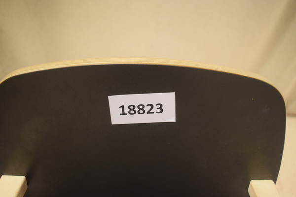 18823 Barnstol