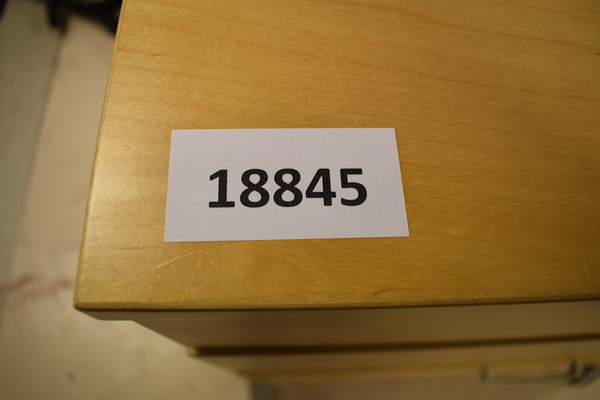18845 Förvaringsskåp