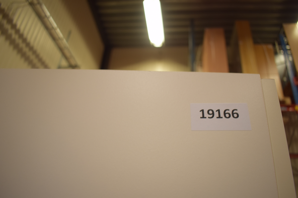 19166 Skåp