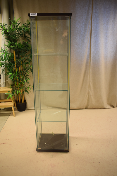 19227 Glasskåp
