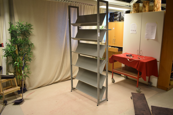 Tidningsställ 19767