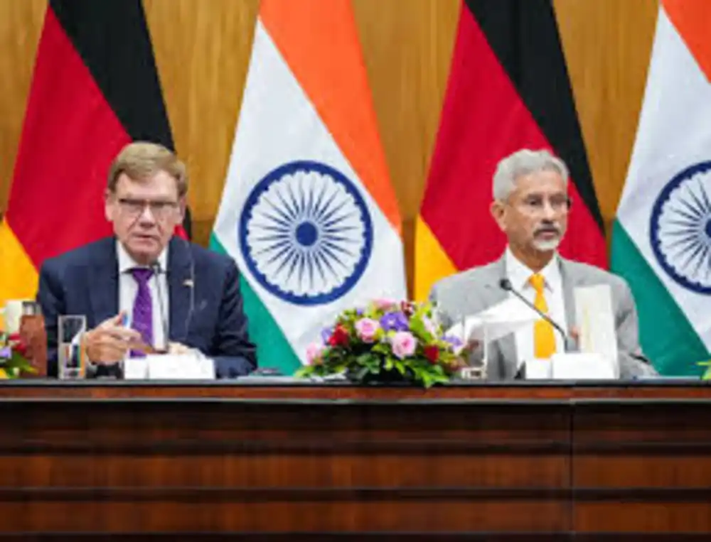 Why German Buyers Prefer PapaExport India for Sustainable Apparel & Accessories