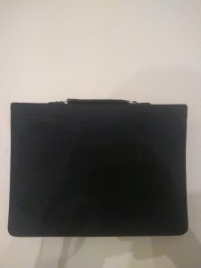 Vyriškas portfelis , dokumentas.