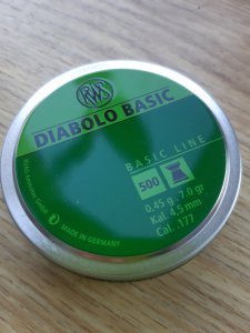 Šoviniai pneumatiniam šautuvui 4.5 mm.