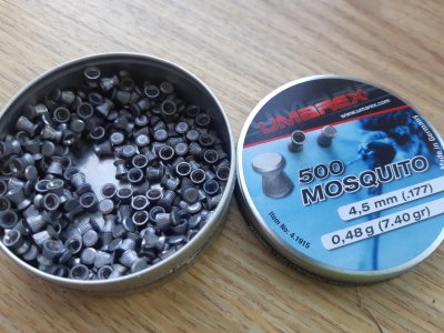 Šoviniai pneumatiniam šautuvui 4.5 mm.