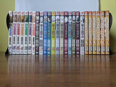 Attack on titan Death note Claymore ir kitos Įvairios mangos