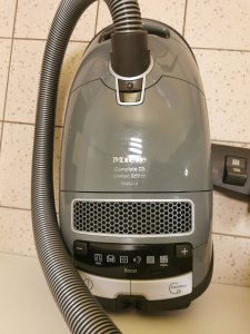Dulkių siurblys "Miele  complete c3 limite"