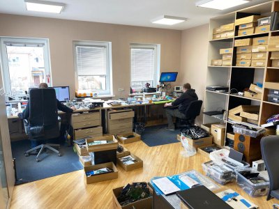 Nešiojamųjų kompiuterių išlūžusių įkrovimo, maitinimo (DC) lizdų keitimas, taisymas