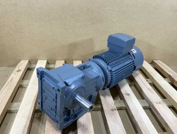 motoreduktor / przekładnia 3kW 117obr. SEW