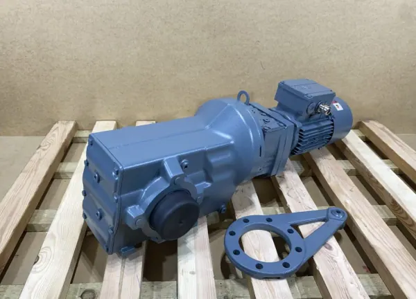 motoreduktor / przekładnia 0,75kW 2,5obr. 3fazowy SEW