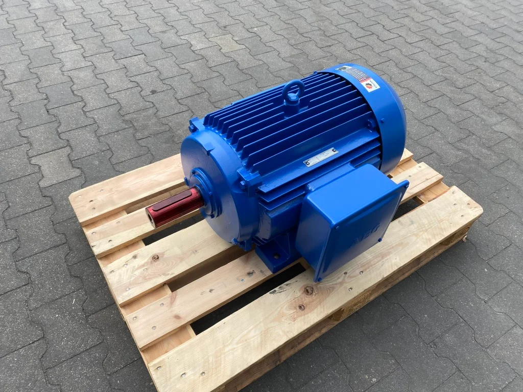 Silnik elektryczny 37kW 1475obr. 3fazowy