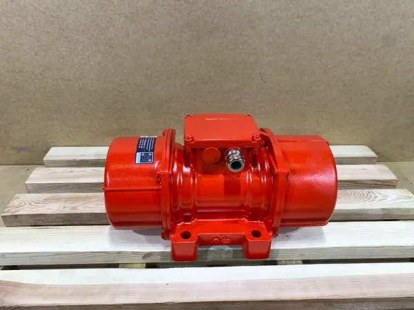 elektrowibrator / silnik wibracyjny 0,525kW 1500obr.