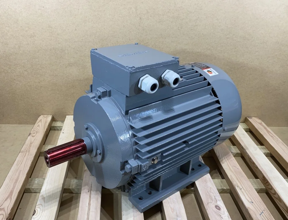 Silnik elektryczny 15kW 975obr. 3fazowy SIEMENS